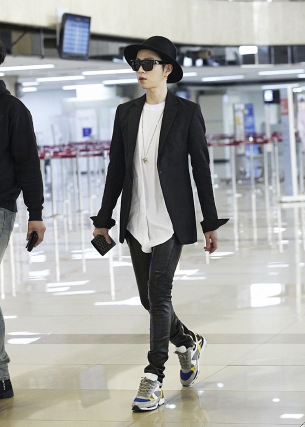 Junghyun Airport Fashion