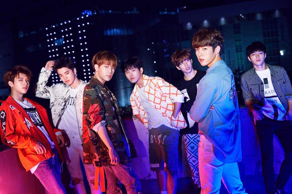 K-pop boy band INFINITE promotional image